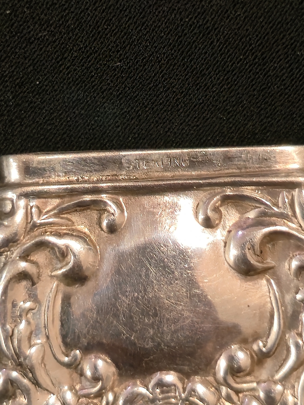 Antique Sterling Silver Vesta Match Case Pendant Ornate Floral 10.40g - Picture 5 of 6